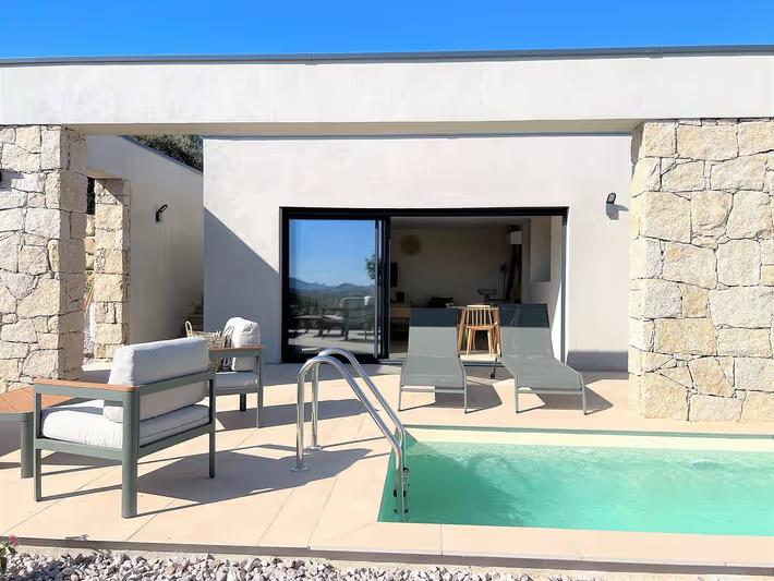 Villa en corse sur colline 