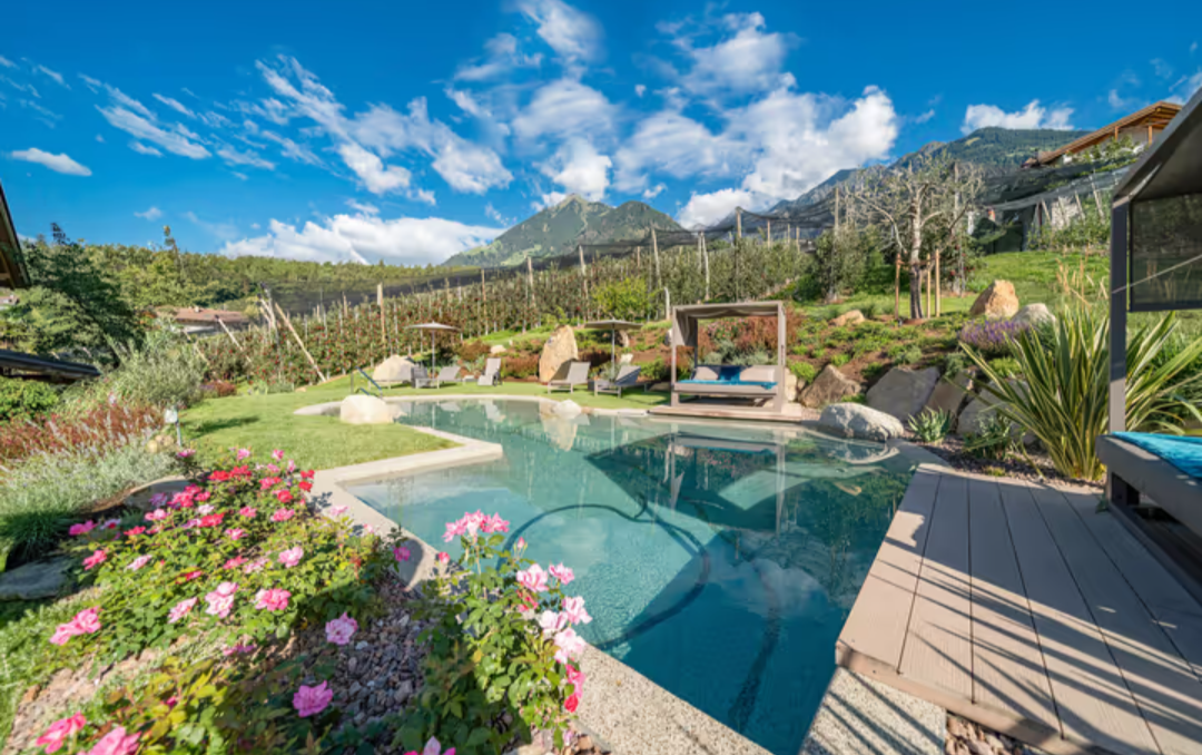Chalet moderne avec piscine et sauna 