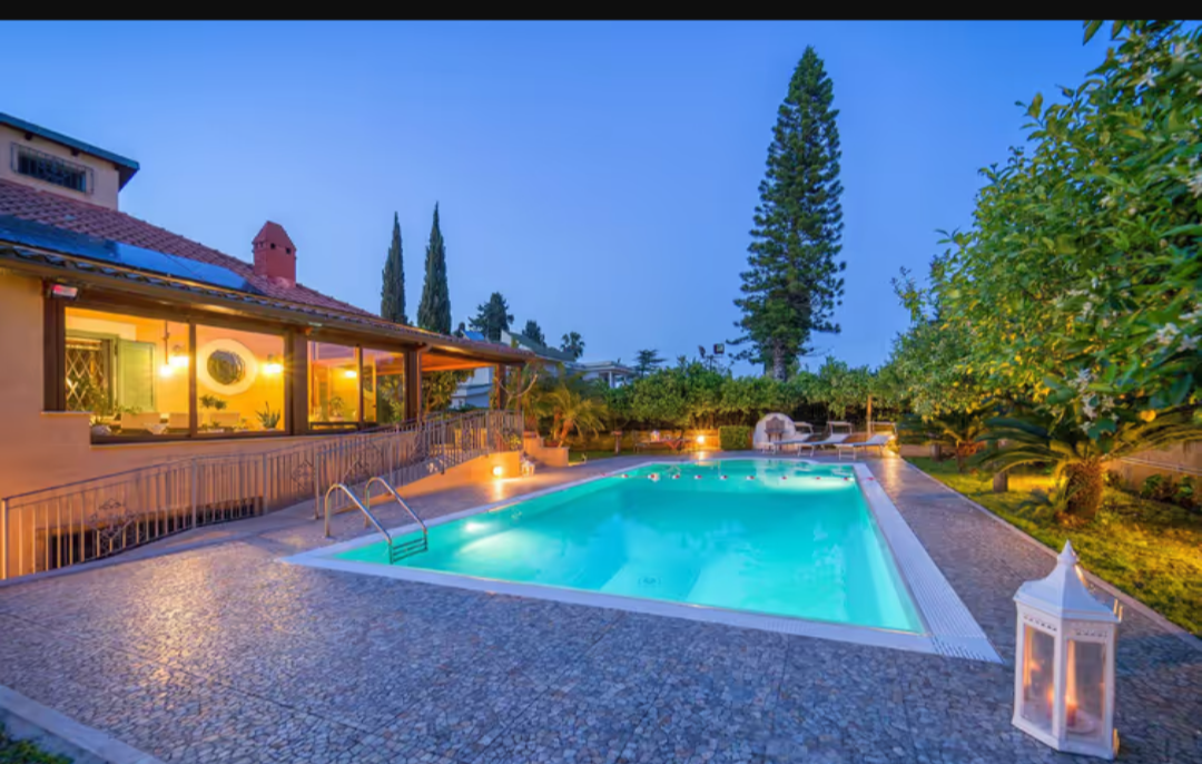 Villa somptueuse avec piscine privée et climatisation 