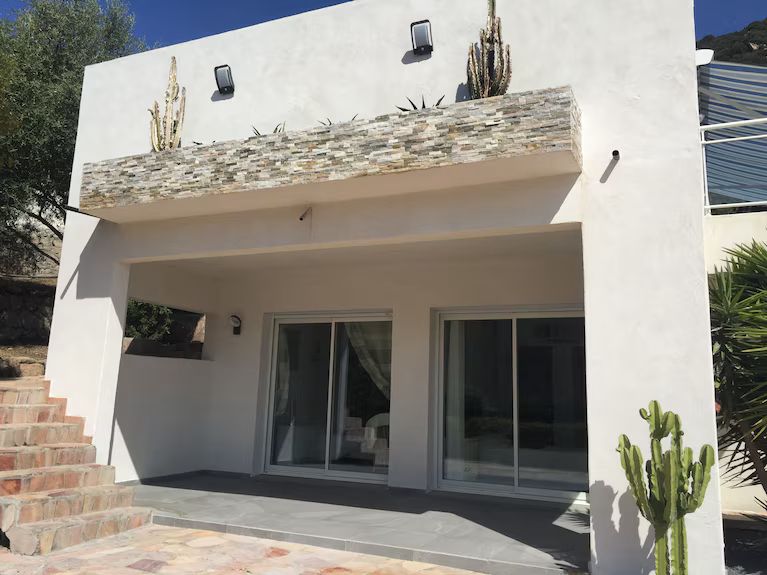 Villa avec piscine privée 