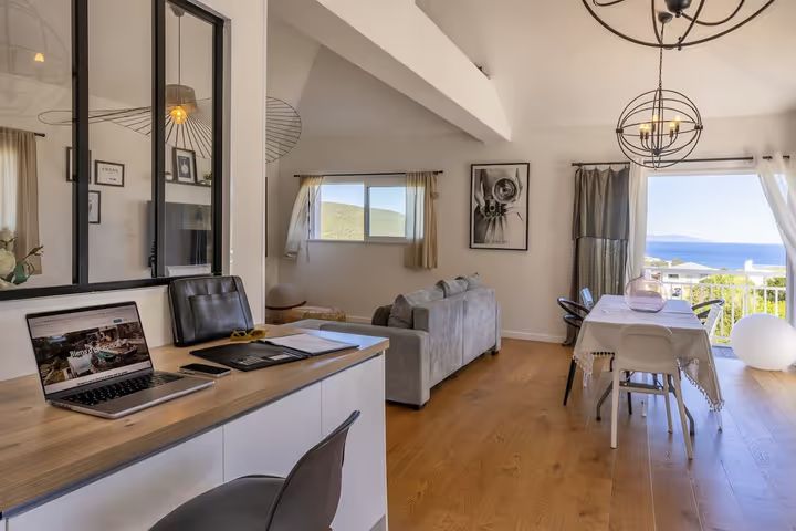 Magnifique Villa avec terrasse et piscine 